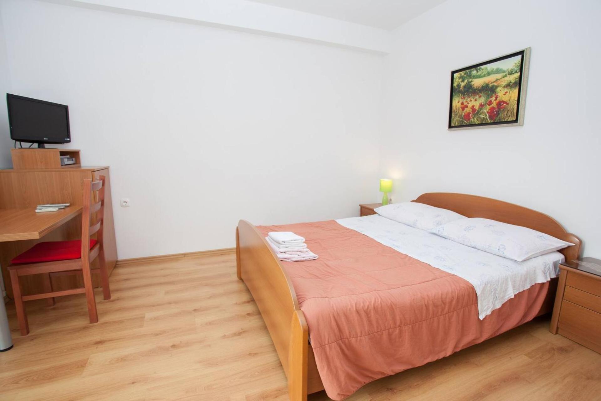 באסקה Apartments & Rooms Dekanic מראה חיצוני תמונה