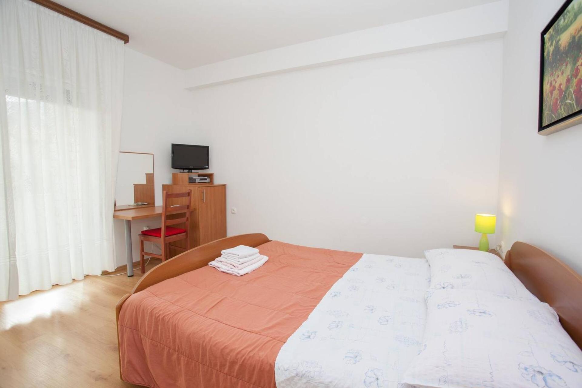 באסקה Apartments & Rooms Dekanic מראה חיצוני תמונה