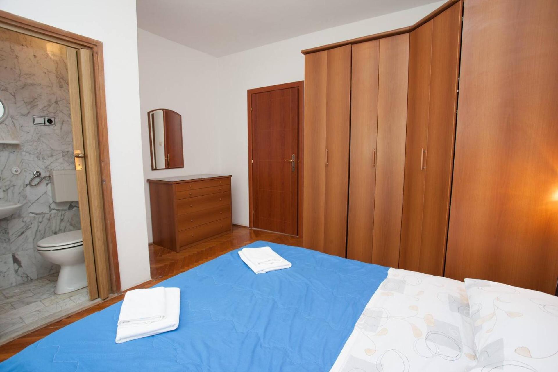 באסקה Apartments & Rooms Dekanic מראה חיצוני תמונה